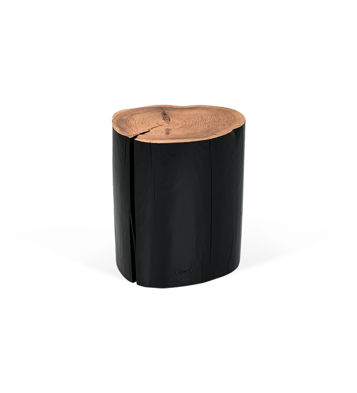Table basse tronc haut en bois naturel de cryptoméria laqué noir, Ø 45 à 55 cm.