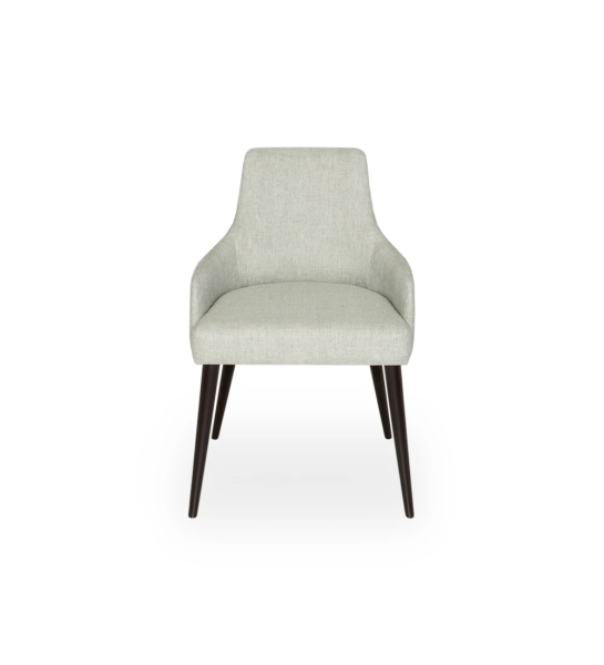 Chaise Oslo avec accoudoirs rembourré en tissu vert d'eau, pieds laqués marron foncé.