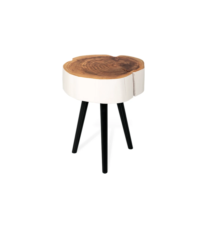 Trunk side table in natural cryptomeria wood lacquered in pearl, with 3 turned legs lacquered in black.