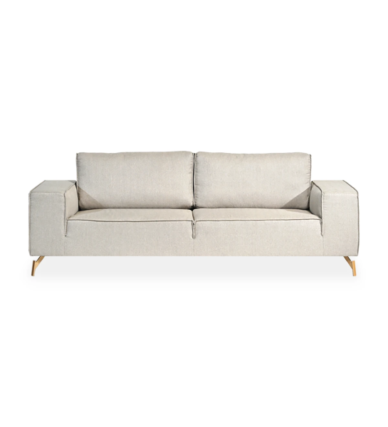 Sofá Tokyo 3 plazas tapizado en tela taupe, pies en metal lacado dorado, 238 cm.