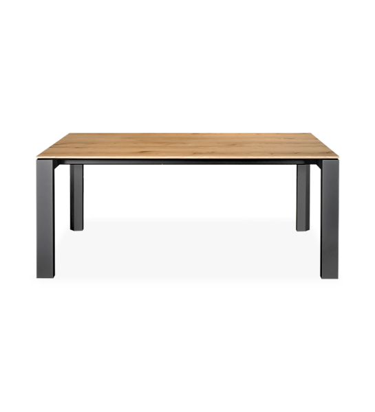 Table de repas rectangulaire extensible avec plateau en chêne naturel, pieds laqué noir.