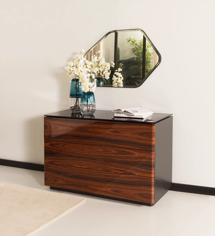 Dresser with 3 drawers in high brightness palisander, with black glass top, black lacquered structure