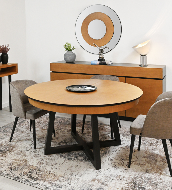 Mesa de jantar extensível redonda com tampo espinhado em carvalho mel e pés lacados a negro